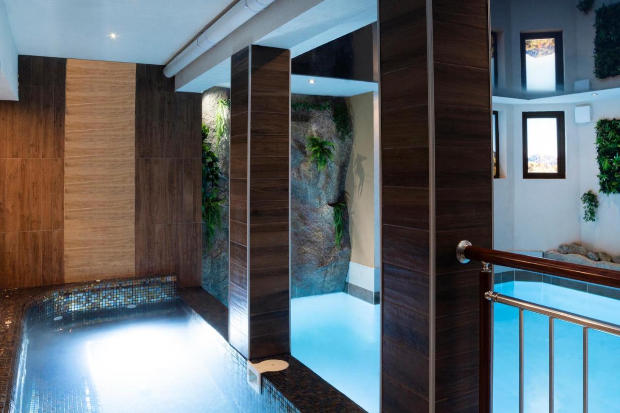 פמפורובו Hotel Niken מראה חיצוני תמונה